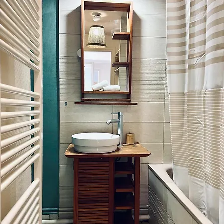 Le Roy Soleil Classe 3 Etoiles Cosy & Coeur Du Quartier Saint-louis Versailles