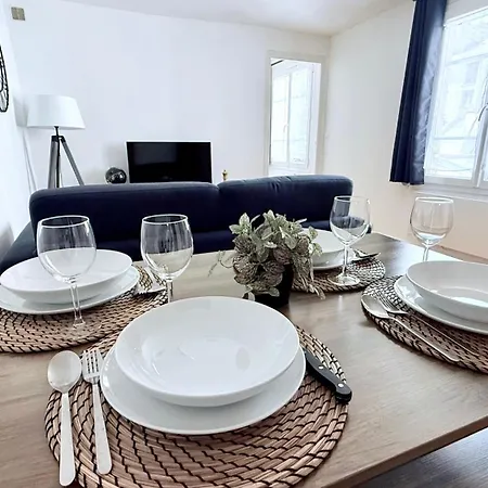 Le Roy Soleil Classe 3 Etoiles Cosy & Coeur Du Quartier Saint-louis * 베흑사이으